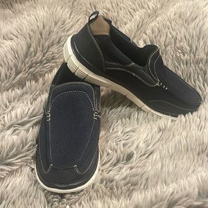 Men’s George slip on shoes size 9.5